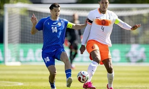 Thắng Uzbekistan nhọc nhằn, Van Dijk bị chuyên gia phê bình