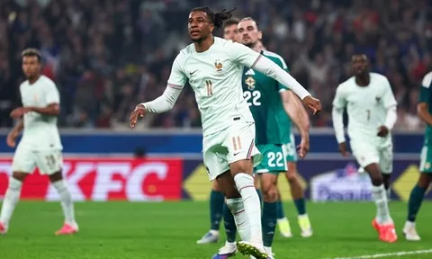 Michael Olise khiến ĐT Pháp chơi thiếu người vì luật mới của FIFA