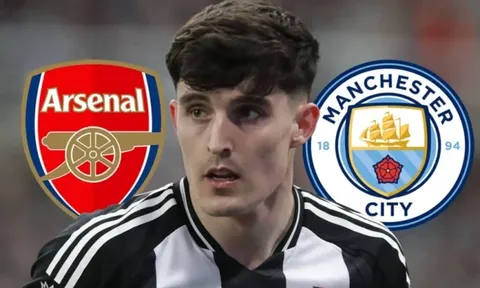 Arsenal và Man City rút lui vụ Livramento vì mức phí đắt đỏ