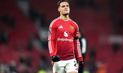 Antony thừa nhận từng khước từ Liverpool để chọn Man Utd