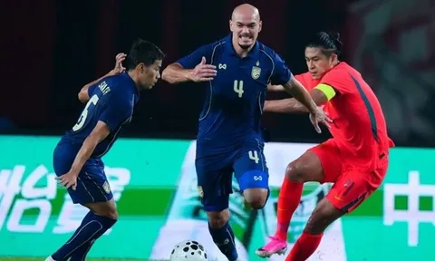 Trung Quốc bất lực hòa 0-0 dù vây hãm khung thành Thái Lan