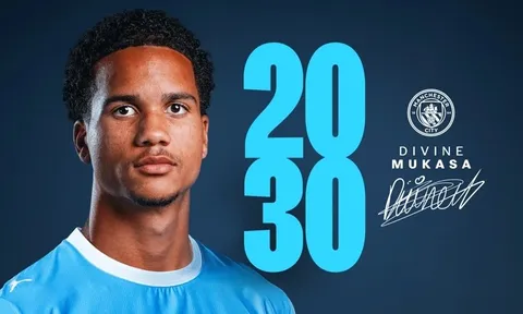 Man City chính thức gia hạn với sao trẻ Divine Mukasa