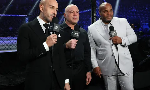 Dàn bình luận viên huyền thoại quy tụ tại sự kiện lịch sử UFC White House