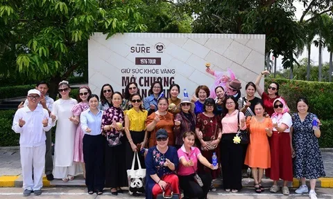 Vinamilk đón thế hệ “đồng niên” tham quan nhà máy với lời hứa chăm sóc sức khỏe bằng dinh dưỡng chất lượng