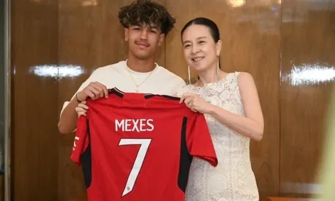 Sao trẻ Thái Lan chuẩn bị rời Man Utd để gia nhập Leeds United