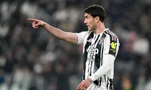 Chelsea dẫn đầu cuộc đua chiêu mộ miễn phí Vlahovic