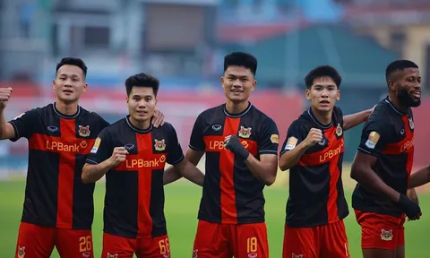 Phá lưới Thể Công, Hoàng Đức đưa Ninh Bình vào chung kết