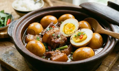 Nấu thịt kho trứng theo cách này, mềm tan đậm vị, ăn là ghiền