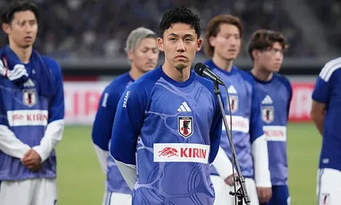 Wataru Endo chia tay tuyển Nhật Bản ngay trước giờ G World Cup