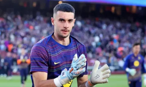Joan Garcia muốn noi gương Victor Valdes tại tuyển Tây Ban Nha