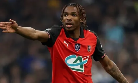 Lộ diện bộ tứ vệ trong mơ của Liverpool dưới thời Andoni Iraola