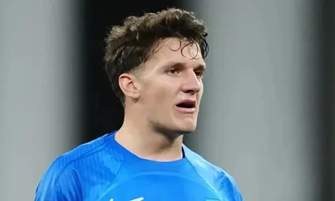 Christos Tzolis đã công khai "tỏ tình" với Arsenal