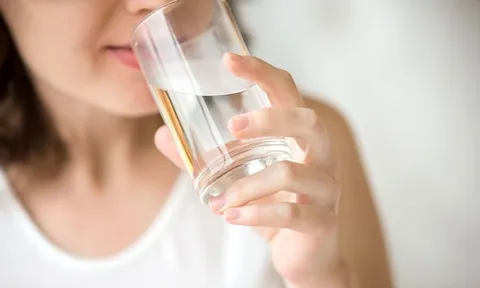 4 khung giờ uống nước tốt cho sức khoẻ của bạn: Đừng dại bỏ qua
