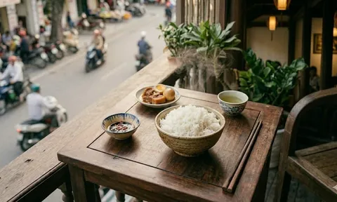 Bí quyết "hồi sinh" cơm nguội ngày hè: Thơm dẻo như cơm mới, tuyệt đối an toàn