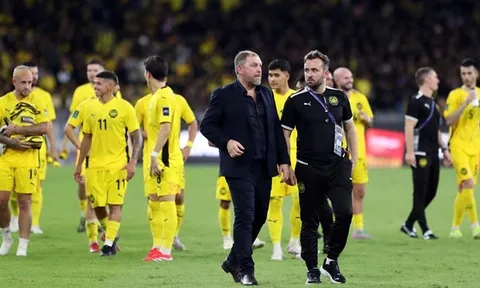 Malaysia chìm trong ảo mộng Asian Cup giữa đống đổ nát