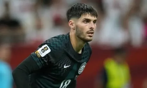 Thủ môn Australia lập kỷ lục cứu thua tại World Cup 2026