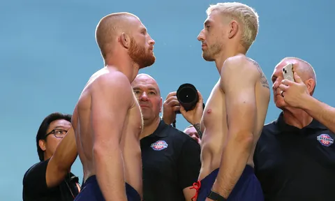 Bo Nickal hạ gục Kyle Daukaus bằng đòn chỏ tàn khốc tại sự kiện UFC White House