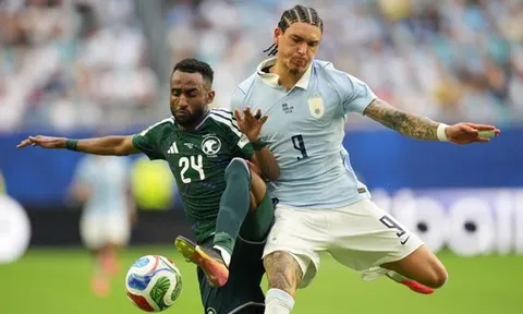 Màn trình diễn của Nunez là hồi chuông cảnh báo cho Liverpool
