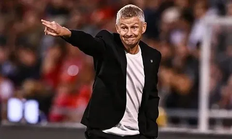 Solskjaer sẵn sàng tái xuất Ngoại hạng Anh để dẫn dắt Ipswich