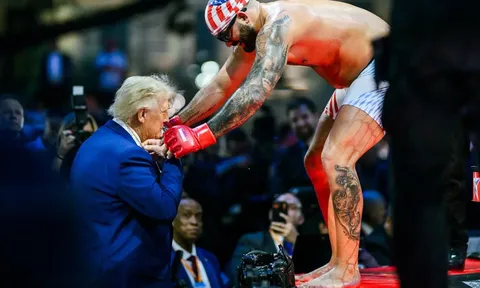 Dana White bức xúc trước phát ngôn xúc phạm Michelle Obama của Josh Hokit tại UFC White House