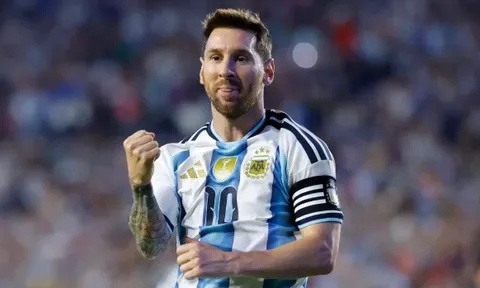 HLV Scaloni tin cả thế giới chờ xem Messi ở World Cup 2026