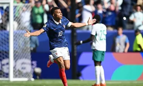 Mbappe bùng nổ đưa Pháp vượt khó trước Senegal