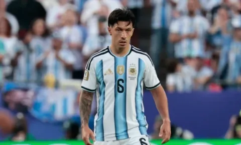 Lisandro Martinez hóa 'lá chắn thép' của Argentina