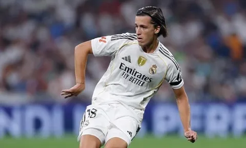 Tin đồn chuyển nhượng tối 17/6: Real rao bán Tchouameni; Chelsea muốn có Alvaro Carreras