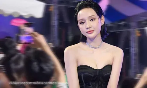 Hiền Hồ bất ngờ thừa nhận "dao kéo"