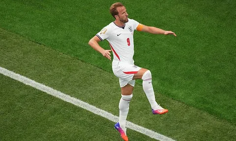 Harry Kane san bằng kỷ lục vĩ đại của Beckham