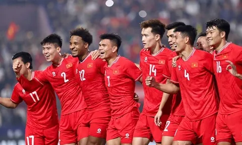 Báo Indonesia sốc với dàn sao cao trên 1m80 của ĐTVN
