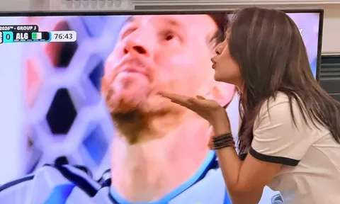 Mỹ Tâm có hành động đặc biệt dành cho cầu thủ Lionel Messi
