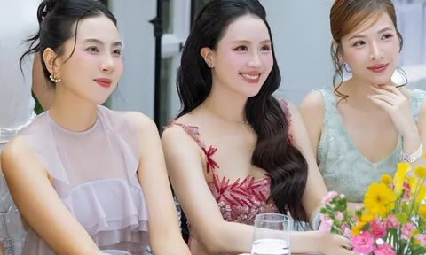 Hồng Diễm U45 vẫn trẻ như mới ngoài 30, chung khung hình với Mai Ngọc và Đan Lê vẫn đẹp khó rời mắt