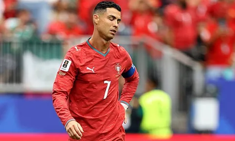 Bồ Đào Nha đang hy sinh vinh quang vì cái tôi của Ronaldo?