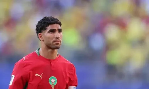 Achraf Hakimi khẳng định đời tư trong sạch trước trận gặp Scotland