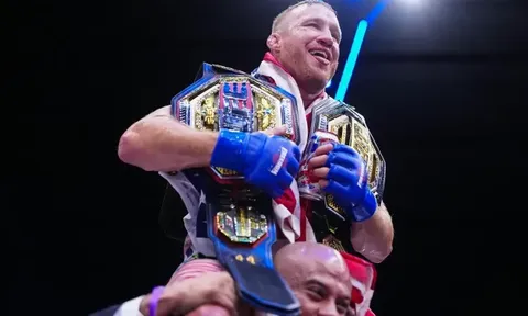 Chạm tay vào ngai vàng UFC ở tuổi 37, Justin Gaethje thốt lên 'thật điên rồ' và hé lộ thời điểm tái xuất