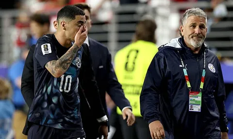 Thổ Nhĩ Kỳ 0-1 Paraguay: Thẻ đỏ vì lỗi dùng tay che miệng