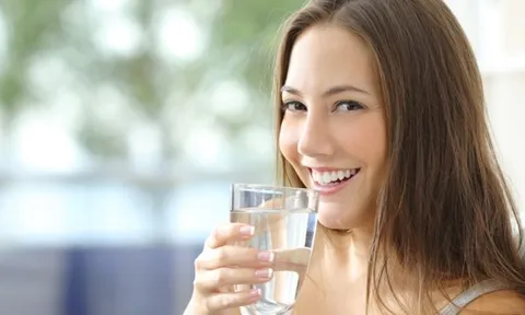 3 khung giờ tránh uống nước hại sức khỏe: Ai cũng biết để tránh xa