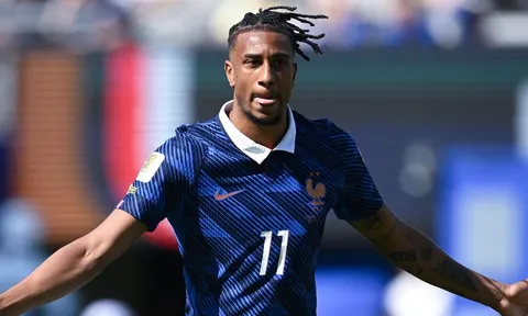 Real Madrid phủ nhận đàm phán mua Olise từ Bayern