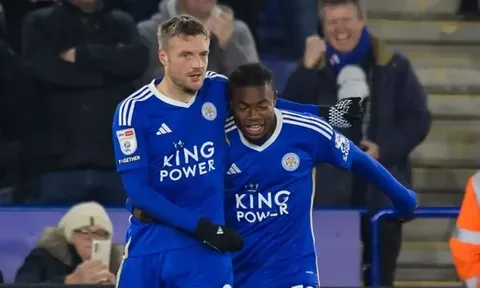 Jamie Vardy bí mật tư vấn cho sao Ghana hạ ĐT Anh