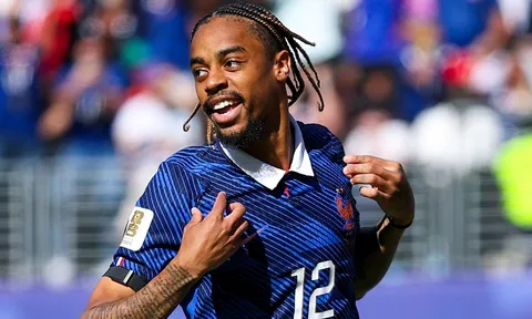 Arsenal được khuyên chiêu mộ Bradley Barcola