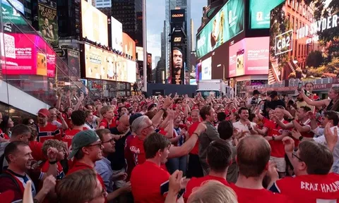 Nhân viên dịch vụ tại Mỹ "kêu trời" khi du khách World Cup quên tiền boa
