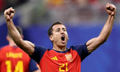 Mikel Oyarzabal - Từ kẻ vô hình đến người làm nên lịch sử