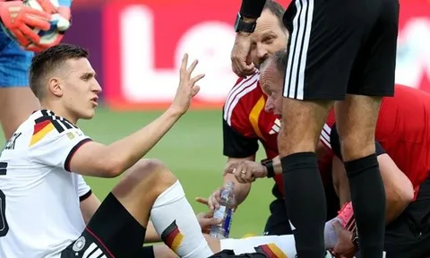 Tuyển Đức nhận tin dữ khi Nico Schlotterbeck chia tay World Cup