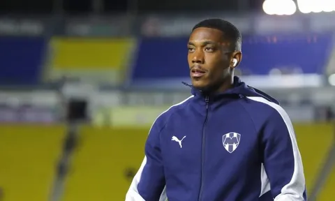 Hủy hợp đồng ở Mexico, Martial tìm đường trở lại Ligue 1