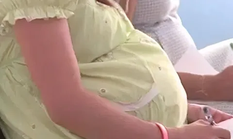 Bé gái 5 tuổi sinh con từng gây sốc cõi mạng: 8 tháng tuổi đã có kinh nguyệt, bố đứa trẻ gây xôn xao