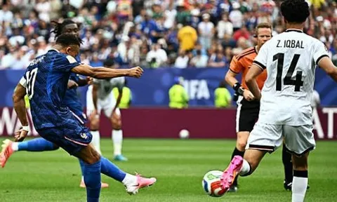 Ghi 16 bàn World Cup, Mbappe vượt Ronaldo, sánh ngang Klose