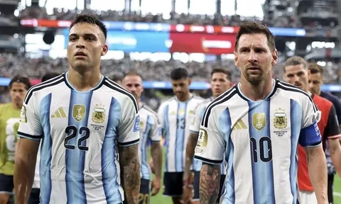 Messi siêu đẳng, nhưng Lautaro và Alvarez cần phải "tỉnh giấc"