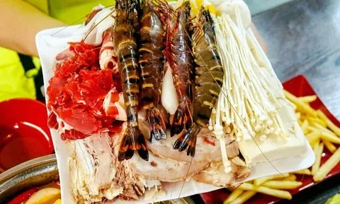 7 phố ẩm thực “một món” ngon nức tiếng ở Hà Nội, bước chân ra đường là có đồ ăn, không lo về giá 