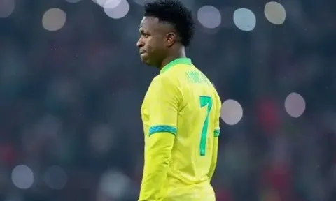 Real Madrid sẵn sàng bán Vinicius nếu đàm phán bế tắc